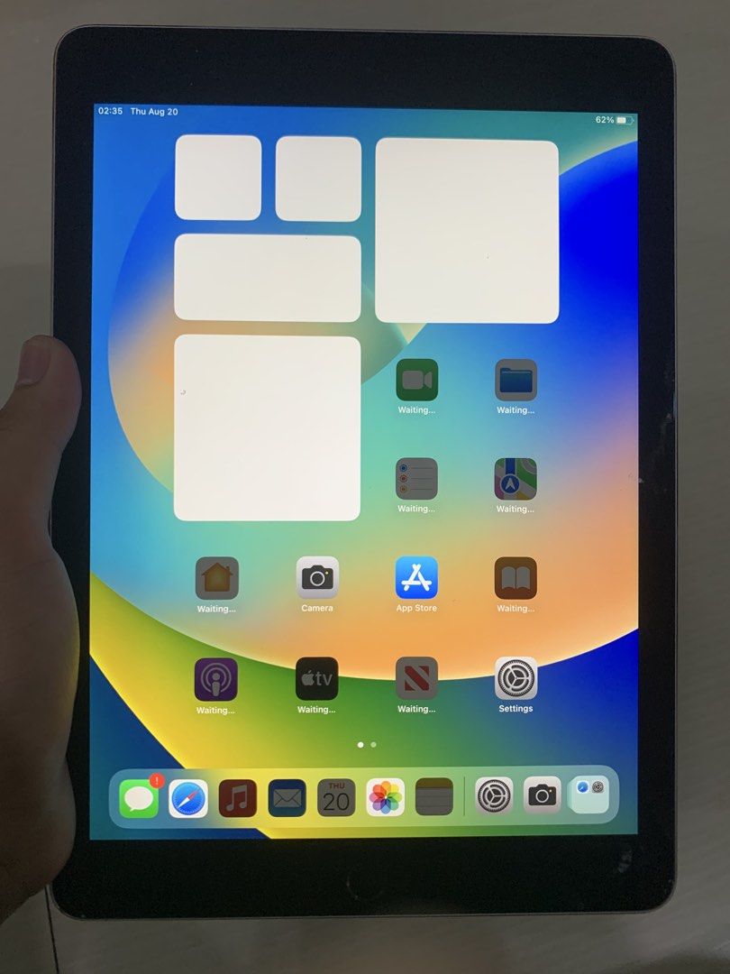 Rush Sale iPad pro 9.7 wifi use (Category: Other Gadgets) located in San Juan City. Submitted by spartan_222004 (Listing ID 1466492356, Image 1). Description: IPAD PRO 9.7INCH PRICE: ₱6,000 ✅ 128GB Storage ✅ Good Condition ✅ Wifi Use ✅ Smooth Performance ✅ Perfect for School, Work & Entertainment ✅ Ready to Use FREEBIES: • Case • Tempered Glass • Charger 📍LOCATION: AC-09 V Mall 2nd Floor, Greenhills San Juan City, Metro Manila 09350410789 LBC an