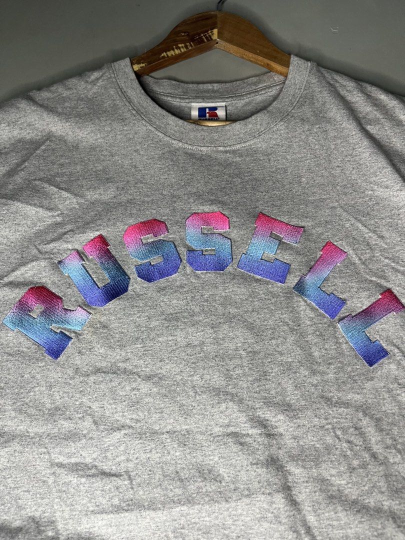 RUSSEL (Category: Tshirts & Polo Shirts ) located in Catbalogan. Submitted by wayndsyclee. (Listing ID 1466411226, Image 3). Description: RUSSEL SIZE EXCELLENT COLOR RATE 9.5/10 Ganda sa personal Dimes:w21/L28.