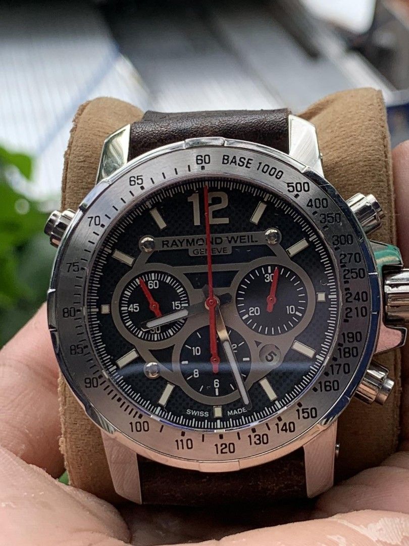 RW sutomatic Chrono (Category: Men's Watches) located in Cebu City. Submitted by vj_timepieces (Listing ID 1466464606, Image 2). Description: no issue good cpndition with original strap all working.