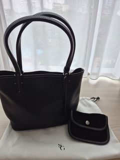 (Category: ) located in . Submitted by relove_preloved (Listing ID 1466392425, Image 1). Description: .