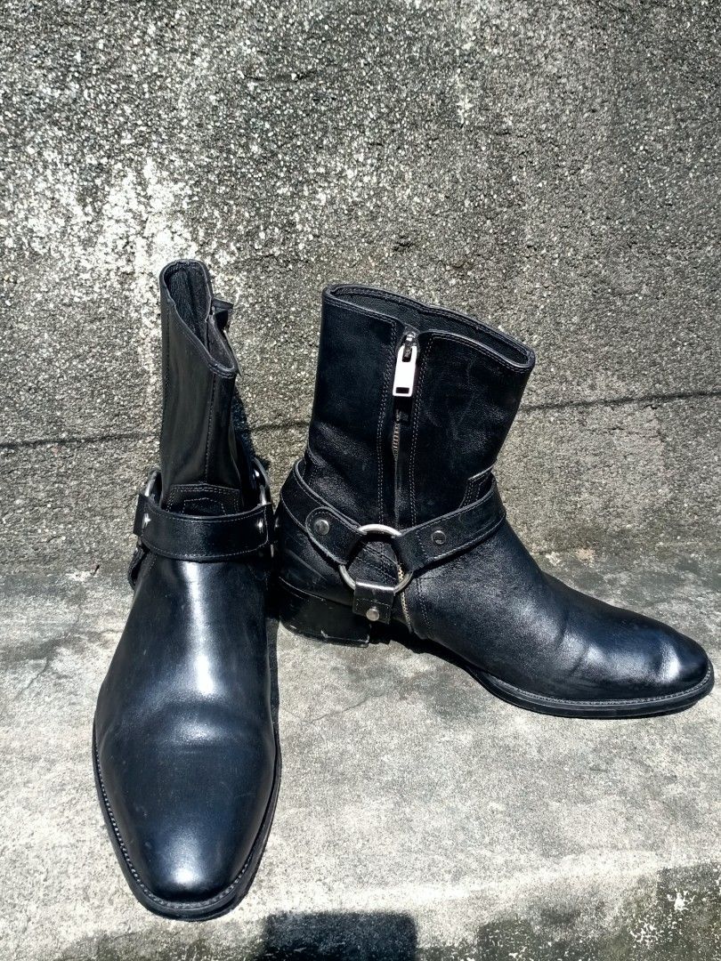 Saint Laurent Paris Wyatt Harness Boots (AVAIL) (Category: Boots) located in Manila. Submitted by nnoblesse (Listing ID 1466413776, Image 2). Description: Size 44-45 insole 28cm with YSL zipper Off.