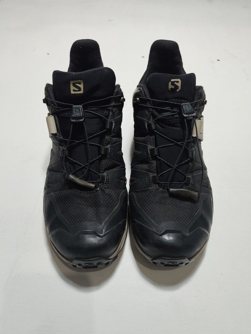SALOMON 4 GTX (Category: Casual Shoes) located in Tumauini. Submitted by znernatpiece (Listing ID 1466452238, Image 2). Description: SALOMON 4 GTX STILL IN GOOD CONDITION MINIMAL SCRATCH SIGN OF USAGE SIZE 9-9.5 KASYA +SF.