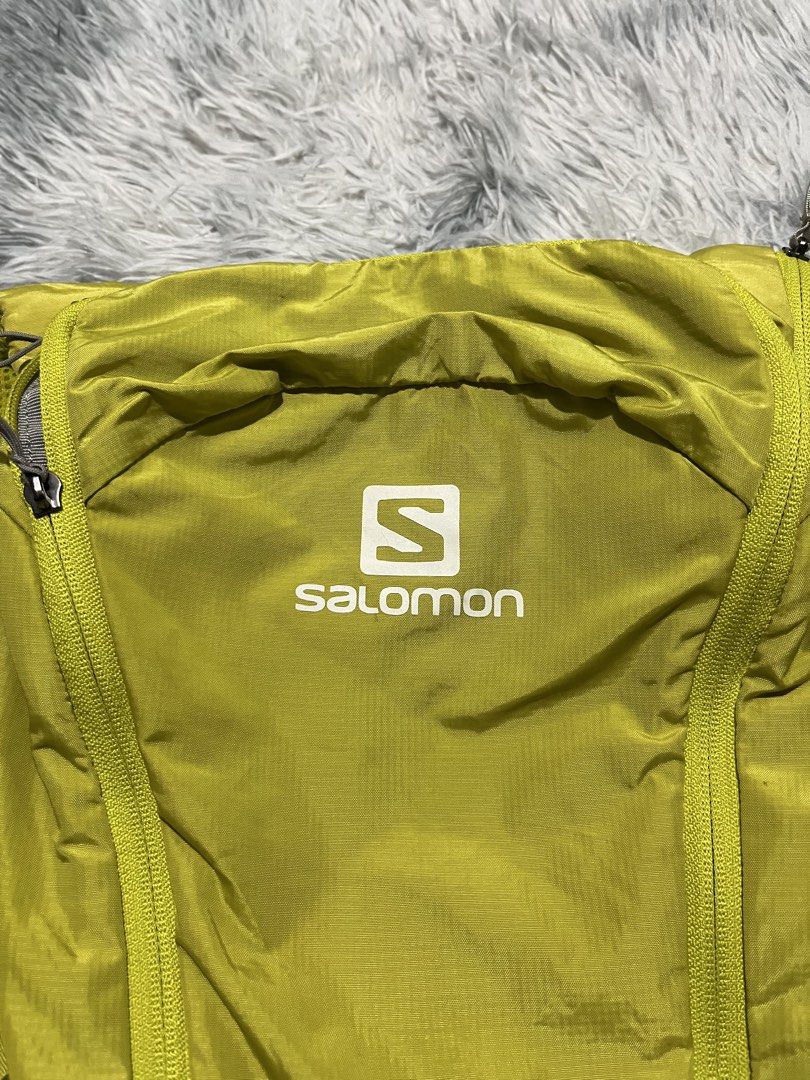 Salomon Agile 6 Running Bagpack (Category: Backpacks) located in Sasmuan (Sexmoan). Submitted by winterclothes.ph (Listing ID 1466482149, Image 2). Description: Salomon Agile 6 Running Bagpack Excellent Condition.