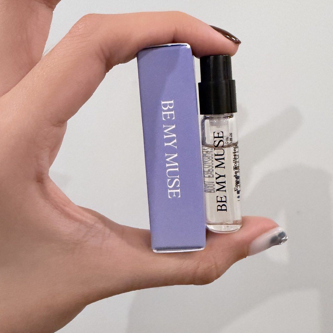 [samples] matthew chang + nonfiction edp / edt (Category: Fragrance & Deodorants) located in Manila. Submitted by jjonghanies (Listing ID 1466459144, Image 3). Description: 💬 usage rates: matthew chang - be my muse / reve enflamme: sprayed once to test - la limonade: sprayed x4 for one outing nonfiction: both heavily used ; still good for 1-2 outings depending on how much you spray ‼️ re. pricing - check matthew chang sampler set on 🍊 to see or