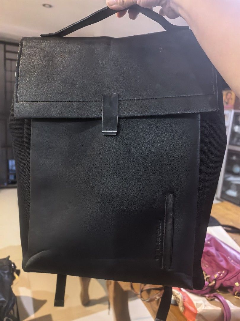 Samsonite Red Black Leather Backpack Laptop Bag (Category: Backpacks) located in Cagayan de Oro. Submitted by tommygurl1218 (Listing ID 1466437120, Image 1). Description: - Authentic Samsonite Red black backpack - Premium leather and durable fabric construction - Flap top closure with a secure metal clasp - Padded interior laptop compartment with securing strap - Extra zipper pockets for easy organization - Comfortable top carry handle and adjust