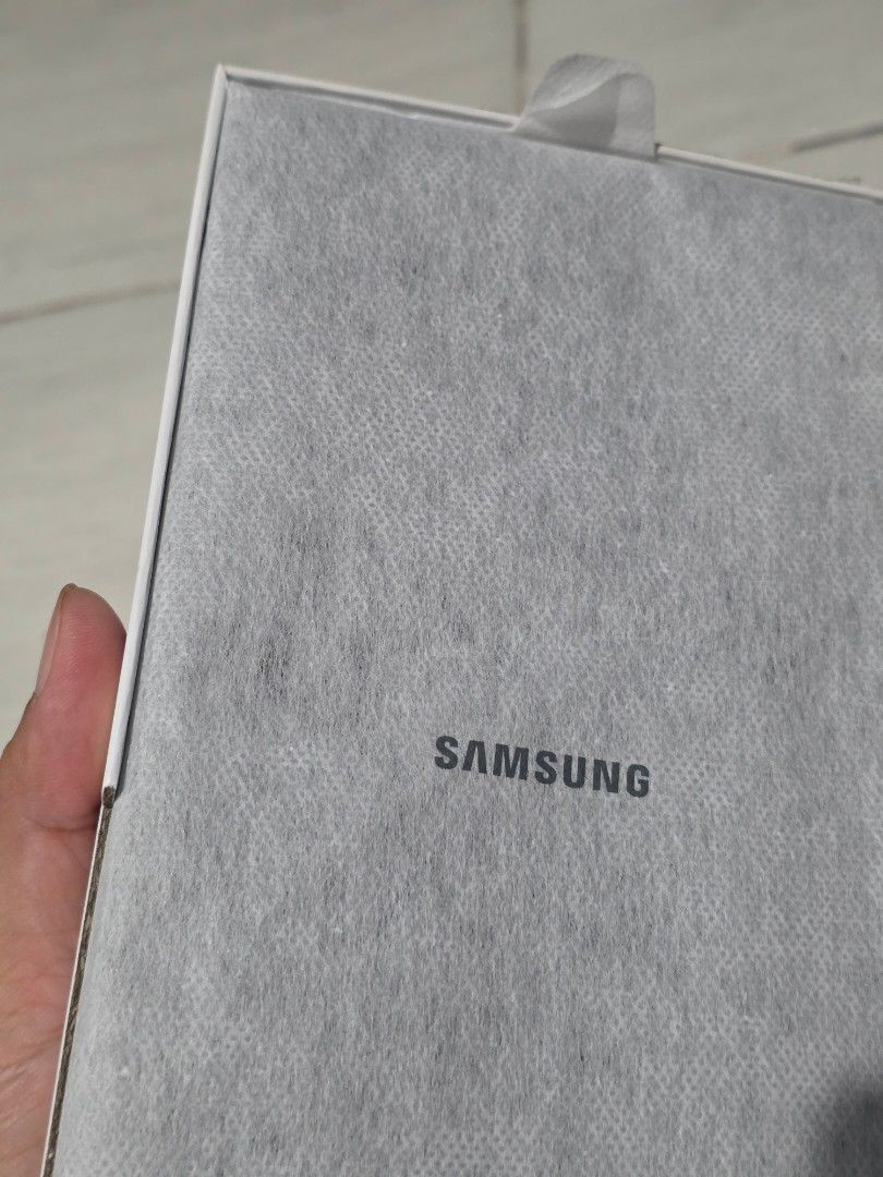 Samsung Tab A9 Wifi (Category: Android) located in Quezon City. Submitted by mangopure (Listing ID 1466483948, Image 2). Description: Samsung Tab A9 Wifi 4GB|64GB Graphite Complete.