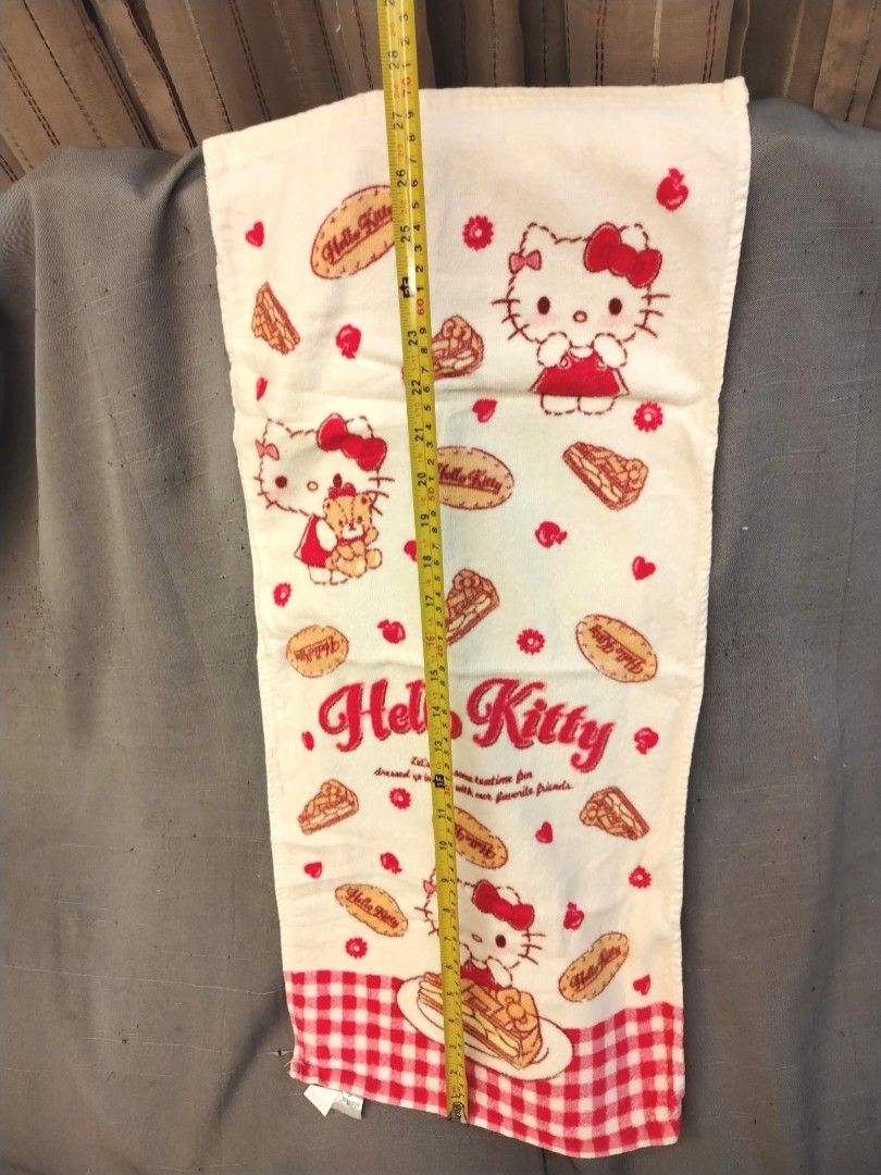 Sanrio Hello Kitty Apple Pie Hand Towel (Category: Bedding & Towels) located in San Fernando. Submitted by jpmarketplace2023 (Listing ID 1466447168, Image 2). Description: 💚 All items are authentic from Japan. 💛 MOP: GCash (❌️ GCash Protect) 🩵 MOD: LBC only (❌️ S. Checkout, COD, COP) 💙 Meet-up: Vista Mall, San Fernando, Pampanga 💜 All items are on-hand. 🧡 First to pay gets the item first. ❤️ Breakable items are packed with care and caution.