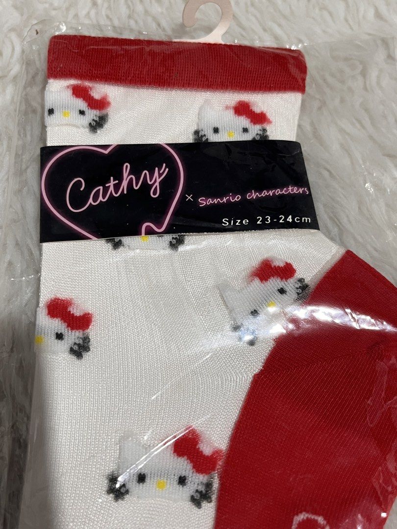 Sanrio Hello Kitty x Cathy See-Through Socks (Category: Socks & Tights) located in Bacoor. Submitted by crystalsky_22 (Listing ID 1466555336, Image 2). Description: 🍎 authentic / official 🍎 lalamove or grab or J&T 🍎 meet-up: SM Megamall, Robinsons Galleria,sOrtigas Park,MRT from Ortigas to Taft), SM Bacoor or Camella Bacoor (Aguindalo Highway) by schedule.