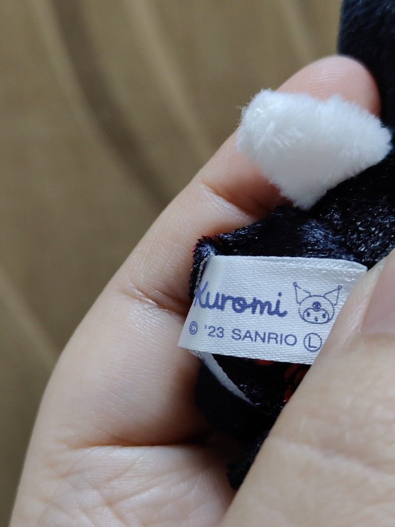 Sanrio Kuromi Plush Charm (Category: Plushies & Soft Toys) located in Santa Rosa. Submitted by mmps249.1 (Listing ID 1466393608, Image 3). Description: Crossposted Mine now, pay now shipping courier: JRS only Gcash payment upon order No reservations.