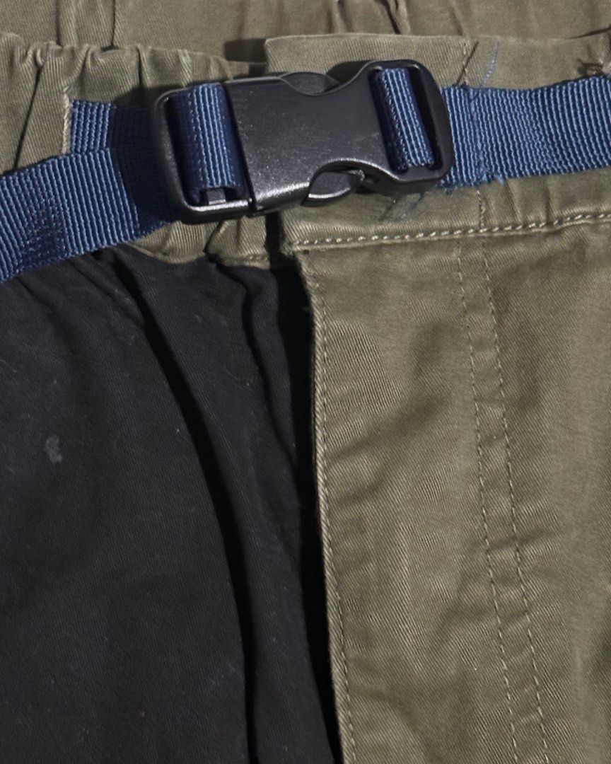 SCENE by Ice Fire Two-Tone Tapered Pants (Category: Chinos) located in Mandaluyong City. Submitted by jiadeclutters (Listing ID 1466484994, Image 3). Description: Personal faveeee Scene Two-Tone Tapered Pants, Color Black / Olive Dimensions Waist: 32-40 Length: 33.