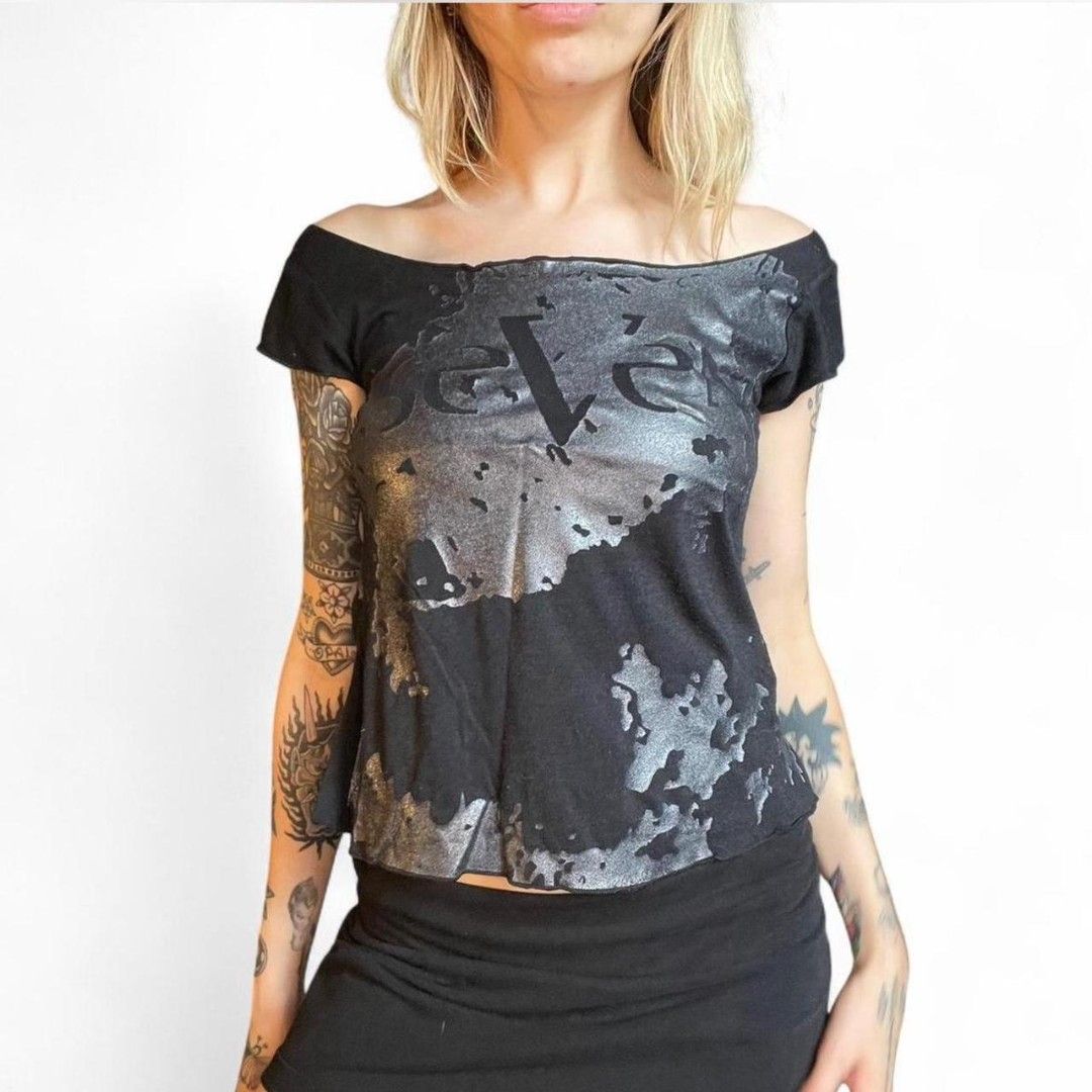 Sebastian Trucco chic y2k top (Category: Sleeveless) located in Davao. Submitted by mln-boutique (Listing ID 1466521110, Image 2). Description: size - M rare good condition.