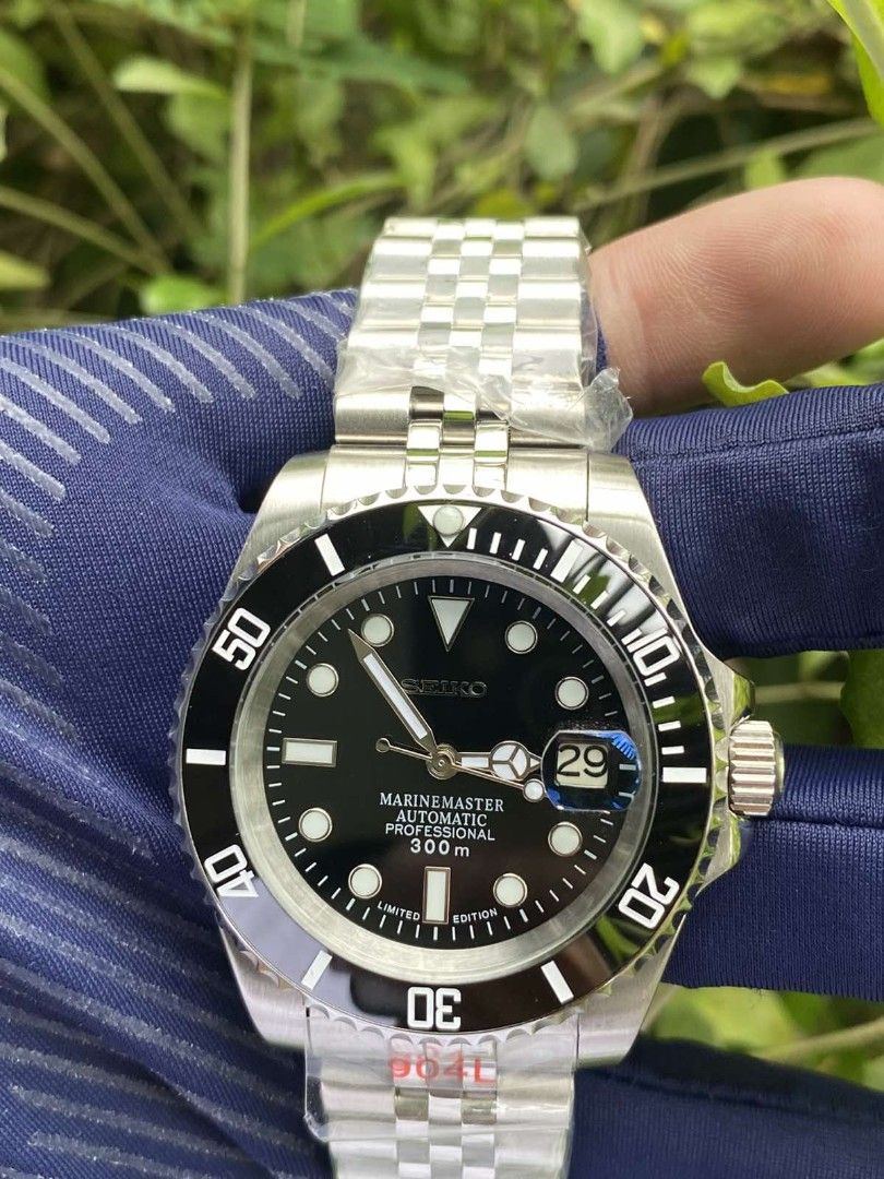 Seikolex Black Submariner MOD (Category: Men's Watches) located in Manila. Submitted by dandanmerciales (Listing ID 1466459636, Image 2). Description: FOR SALE ! SEIKOLEX Black Submariner MOD Seiko 7s26 Japan Movement 904L stainless steel case and bracelet 40mm case size Waterproof NEGOTIABLE No issue Timegraph Tested Pm me or call 09777323609 - Brand: Seiko Marinemaster Professional 300m - Movement: Automatic - Edition: Limited Edition - Dial & 