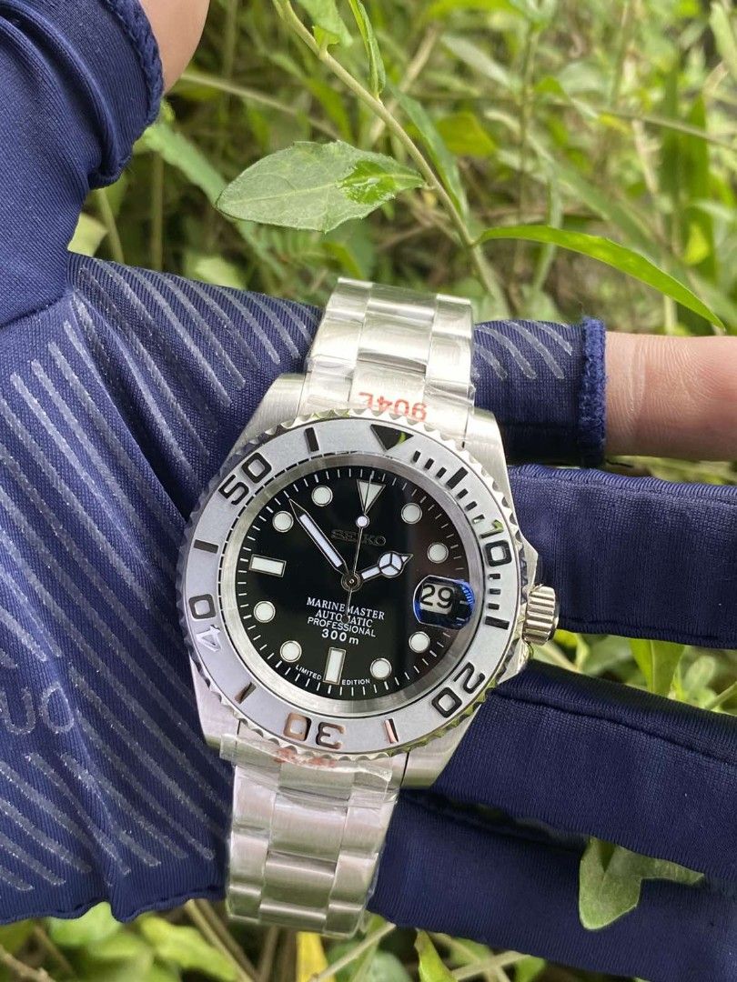 SEIKOLEX Yachtmaster Black MOD (Category: Men's Watches) located in Manila. Submitted by dandanmerciales (Listing ID 1466459992, Image 1). Description: FOR SALE ! SEIKOLEX Yachtmaster Black MOD Seiko 7s26 Japan Movement 904L stainless steel case and bracelet 40mm case size Waterproof NEGOTIABLE No issue Timegraph Tested Pm me or call 09777323609 Seiko Marinemaster automatic professional 300m watch. Black dial, silver bezel, stainless steel bracel