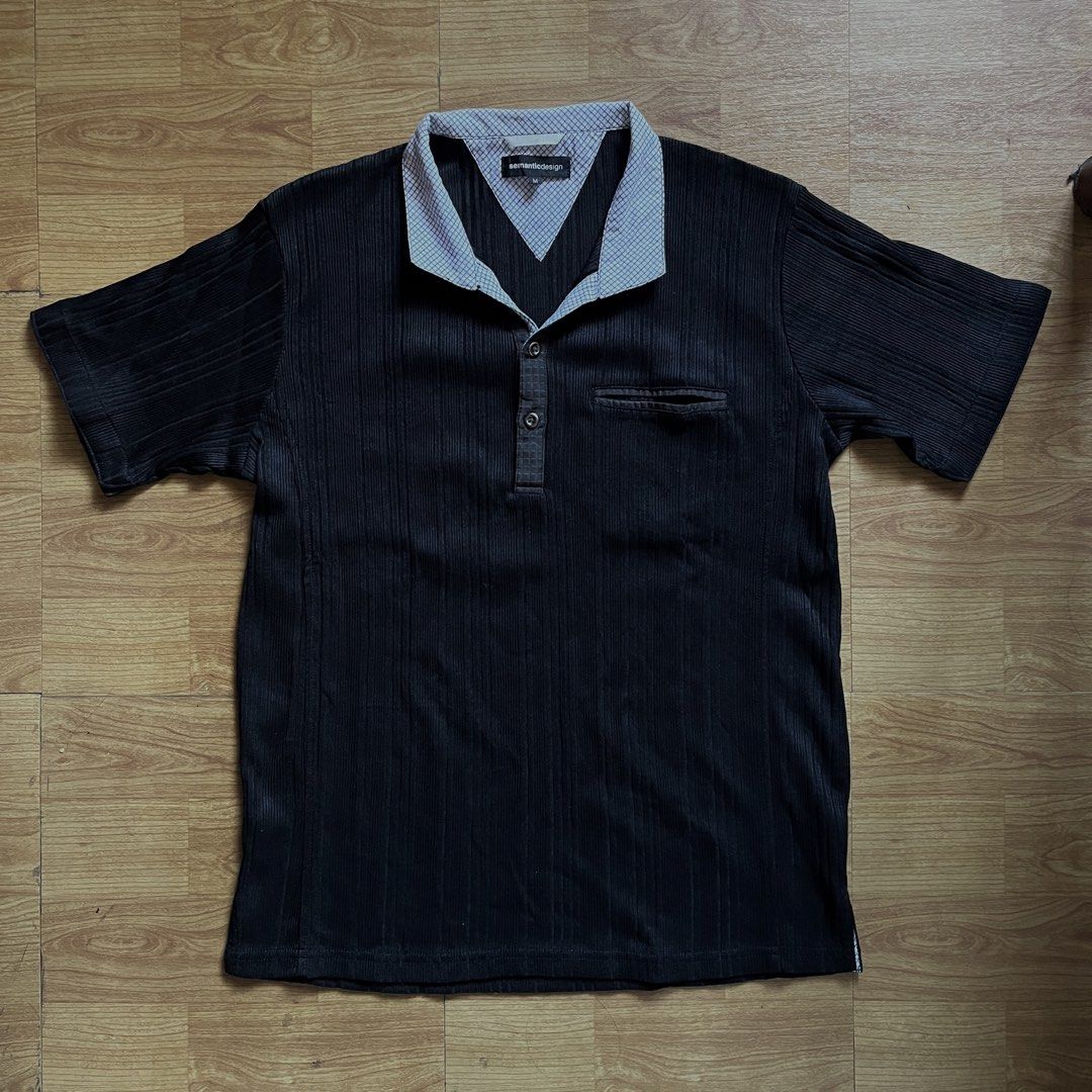 Semantic Design (Category: Tshirts & Polo Shirts ) located in Cavite. Submitted by ofwgtanck (Listing ID 1466418267, Image 1). Description: Semantic Design Width: 18.5 Length: 25.