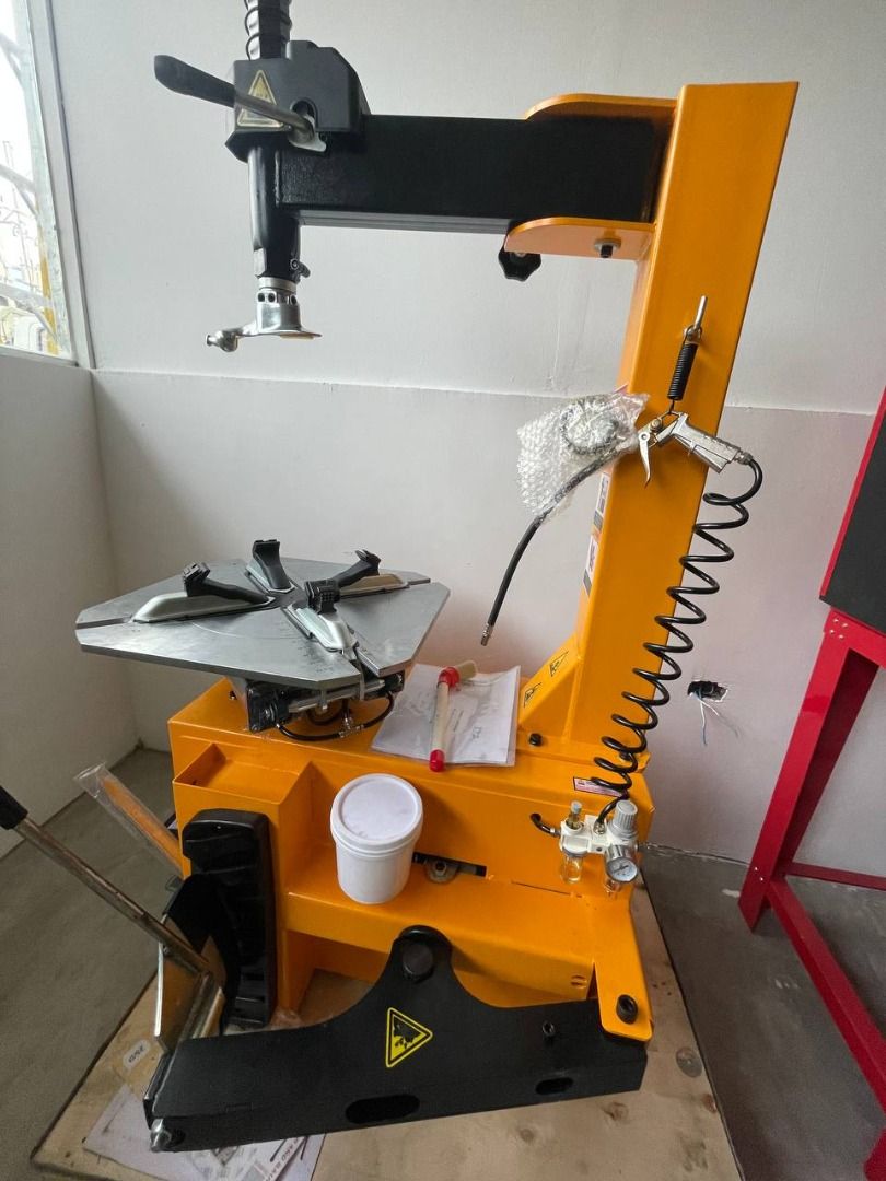 Semi automatic Tire changer Specs: Satc-925 (Category: Other Home Furniture) located in Manila. Submitted by ramoseliza33488 (Listing ID 1466391117, Image 3). Description: .