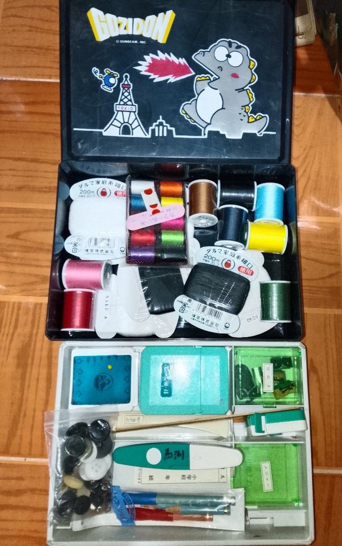 Sewing Set (Category: Craft Supplies & Tools) located in Santo Tomas. Submitted by retrotastic (Listing ID 1466467030, Image 1). Description: threads are New. compare prices of threads online. jackpot na po sa lot na to. sewing set what you see is what you get. Japan🇯🇵.