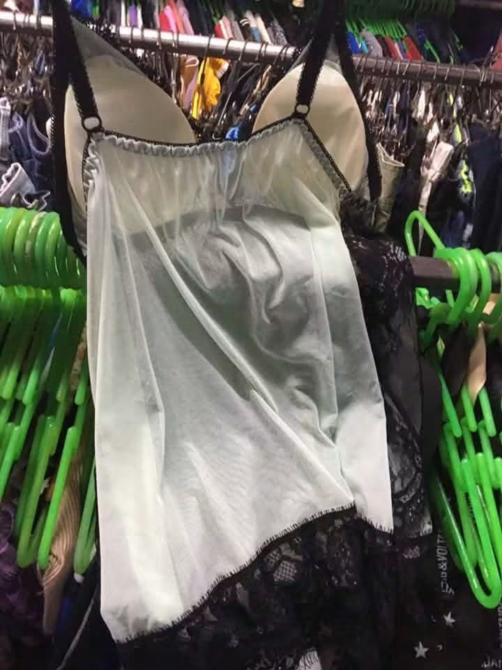 Sexy Lace Top For Sale (Category: Others Tops) located in Manila. Submitted by yaomei_101 (Listing ID 1466468596, Image 2). Description: balikan ko tom if may inch. strictly payment first! can fit S to M Loc: North Caloocan.