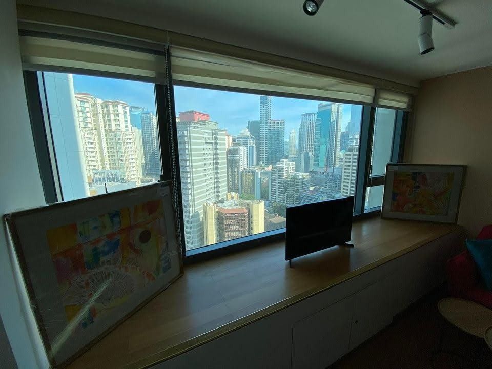 Shang Salcedo Place Studio-type for rent (Category: Apartments & Condos) located in Makati City. Submitted by lemontreerealestateinc. (Listing ID 1466387511, Image 3). Description: FOR RENT Shang Salcedo Place Salcedo Village, Makati City Furnished studio-type condominium unit for rent at Shang Salcedo Place with a 36 sqm floor area. This Furnished condo in Salcedo Village offers a comfortable and convenient lifestyle in a prime location near off