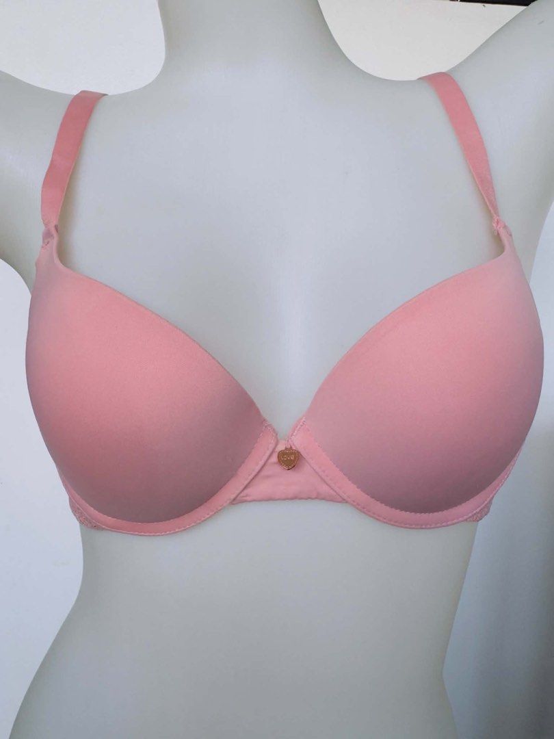 shein bra underwire 36B (Category: Undergarments & Loungewear) located in San Jose. Submitted by 99ners (Listing ID 1466459836, Image 1). Description: .