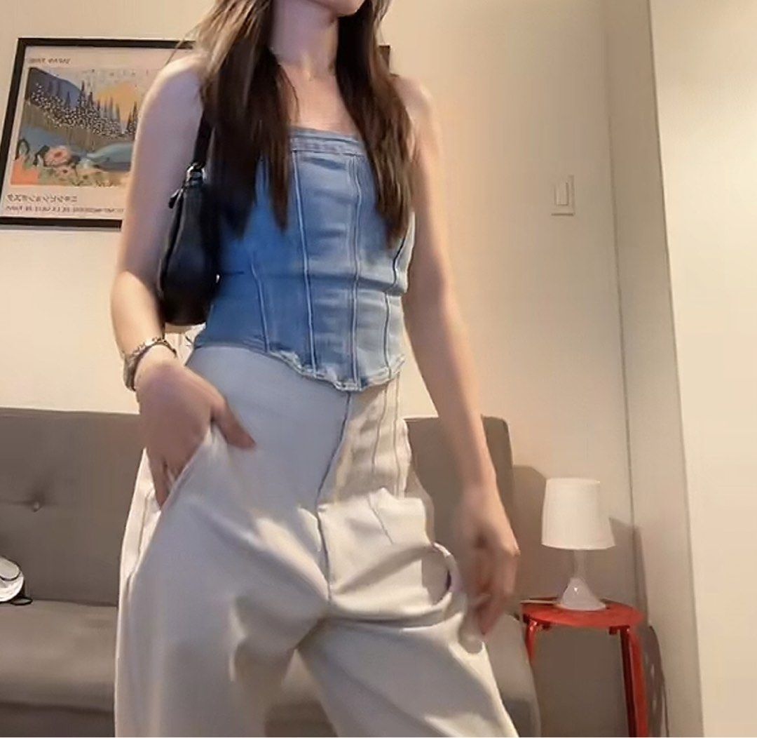 Shein Denim Tube Top (Category: Sleeveless) located in Quezon City. Submitted by May.finds (Listing ID 1464850656, Image 3). Description: .