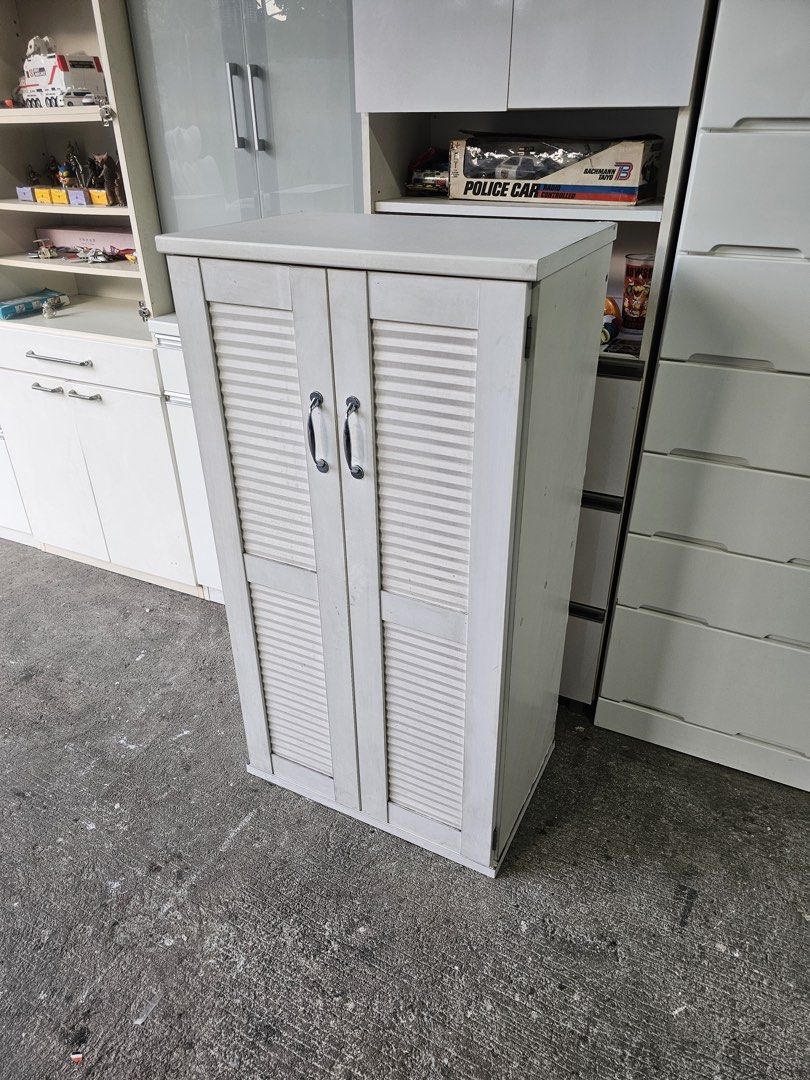 Shoe Cabinet ‼️ (Category: Shelves, Cabinets & Racks) located in Quezon City. Submitted by ledamadel (Listing ID 1466337335, Image 2). Description: Shoe Cabinet ‼️₱4,800‼️ ✔️L-23.5 H-44.5 W-15.5 inches 📐 ✔2 Doors & 5 Shelves 🗄 ✔️Laminated 🔖 ✔️Compress & Mdf Back 🪵 ✔Scratches As-is! 👌 Location: 40 Aplaya St Napocor Vill. Tandang Sora Quezon City. For inquiry please Pm us or Call. 09066885859 Please like our page thanks! 👇👇👇👇 KMA O’shop #j