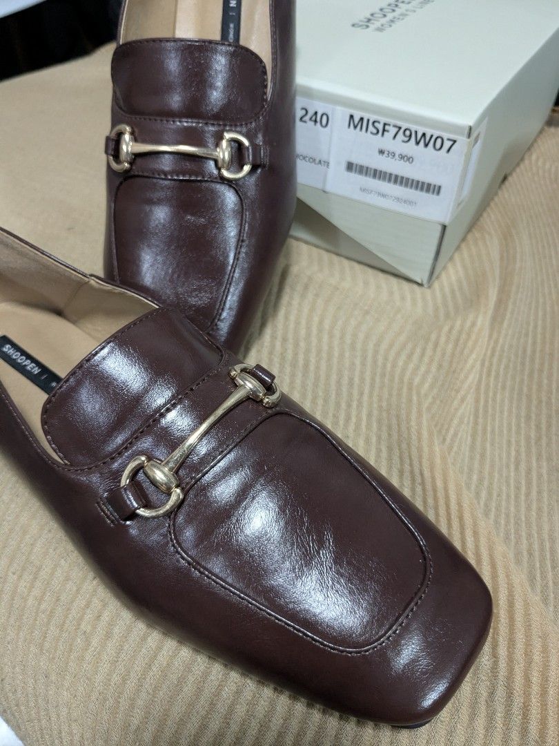 Shoopen Choco Brown Horsebit Loafers (Category: Loafers) located in Quezon City. Submitted by nnncorner (Listing ID 1466496750, Image 1). Description: Shoopen Chocolate Brown Horsebit Loafers Size 240 / US 7 / EU 38 2 inch heels Super comfy to wear! Original price : 39,900 won / 1,880 in pesos Fresh from Korea Selling only : 1,200.