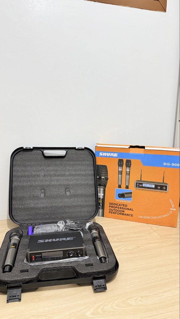 Shure SG-900 Dual Channel Wireless Microphone System (Category: Microphones) located in Malabon City. Submitted by jonaaa.xyz (Listing ID 1466419303, Image 1). Description: -Brandnew Sealed (inopen lang to take pictures) -Complete set (see attached pictures) -Can do meet up within manila area 📍Tonsuya, Malabon City .