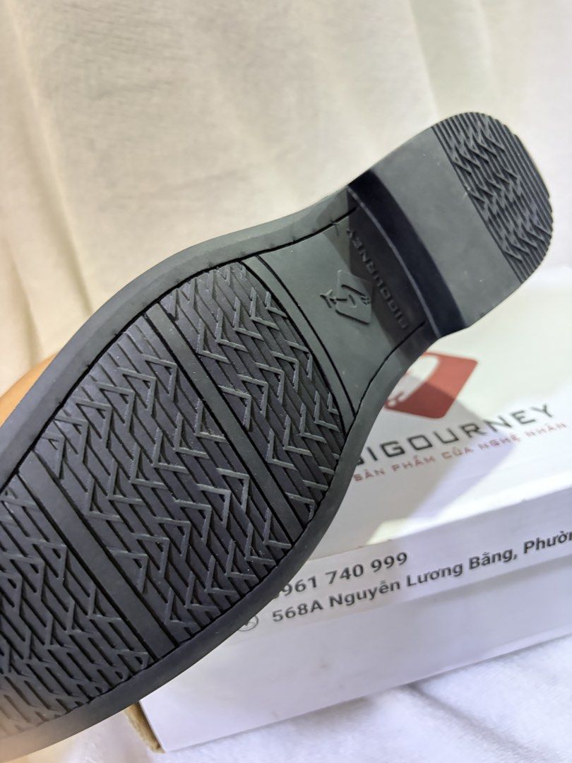 Sigourney formal shoes (Category: Casual Shoes) located in Taytay. Submitted by murahubblueapppage (Listing ID 1466527412, Image 3). Description: Orig price 2300 Super nice quality Size 43.