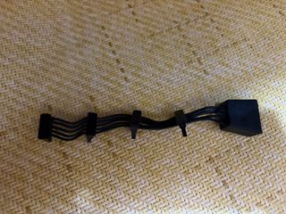 （分類：）位於 。 由 y_u_u 提交（商品編號 1466467049，圖片 1）。簡介： 。