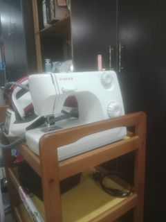 100+ Sewing machine singer For Sale | Hobbies & Lifestyle | Carousell ...