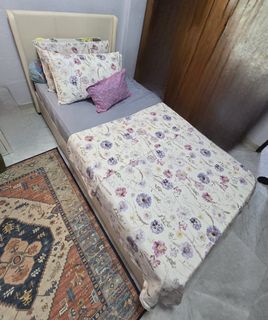 (Category: ) located in . Submitted by han_ar (Listing ID 1466442876, Image 1). Description: .
