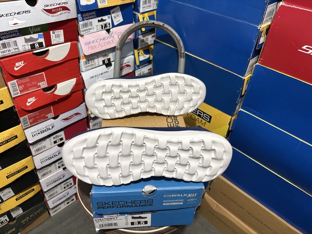 SKECHERS SLIP ON GO WALK MAX ORIGINAL (Category: Sneakers) located in Taguig. Submitted by rajiepenaf34481 (Listing ID 1466534729, Image 2). Description: 💯 % COMFORTABLE 💯% ORIGINAL 💯 % authentic 💯 % BRAND NEW 💯 % LEGIT SELLER 💯 % ON HAND 💯 % WITH BOX SIZE: 8,5 US MENS BELOW MALL SRP✅ FROM: 4,999❌ NOW: 1,899✅ SHIP VIA ✅LALAMOVE ✅LBC (OUTSIDE MANILA) ✅J&T ✅READY TO SHIP MOP: COD COP GCASH ITEM CHECK BEFORE PAYMENT WILLING FOR MEET UP SA MAL