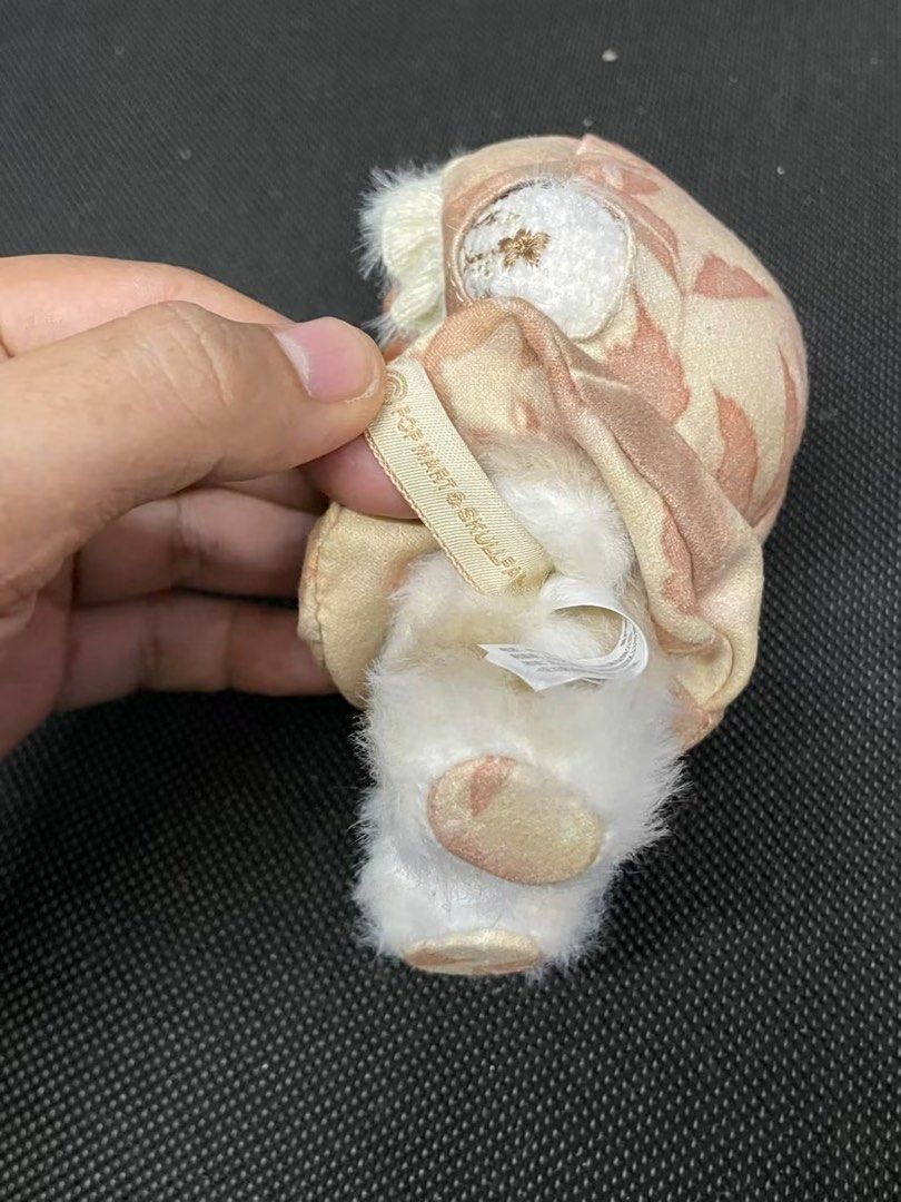 Skullpanda (Category: Plushies & Soft Toys) located in Baguio. Submitted by nalyns_unique_finds (Listing ID 1466494163, Image 3). Description: Good condition.