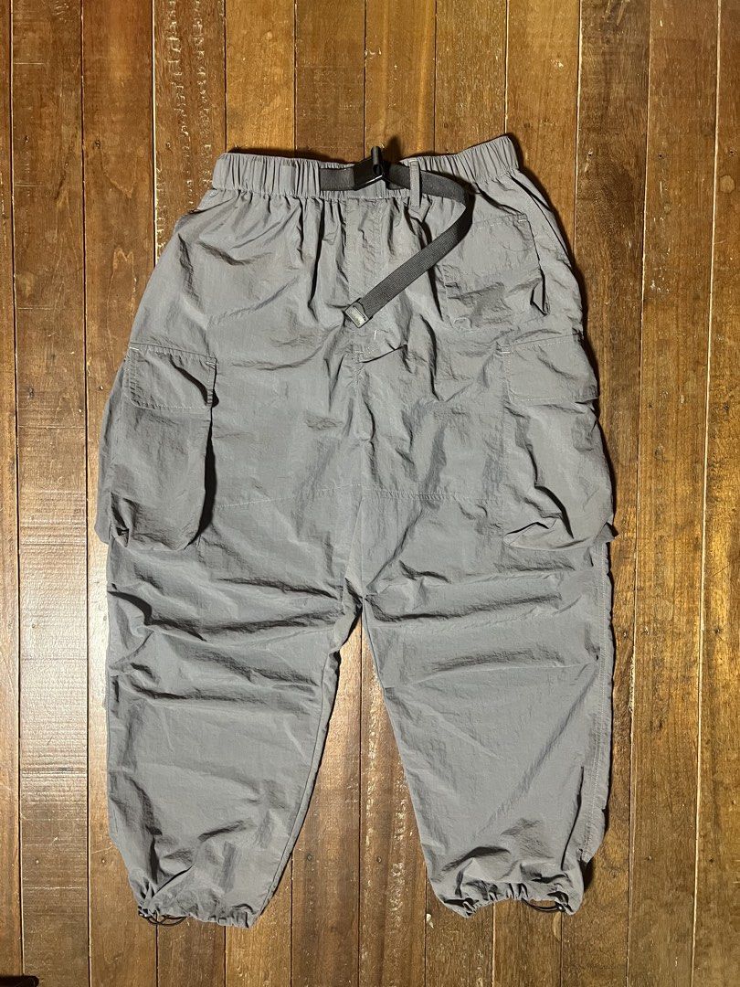 Smklife X Teamwork Cargo Woven Pants (Category: Trousers) located in Baguio. Submitted by kAzuMi41 (Listing ID 1466447811, Image 3). Description: Smklife X Teamwork Cargo Woven Pants Quick Dry Pants Meduim size .