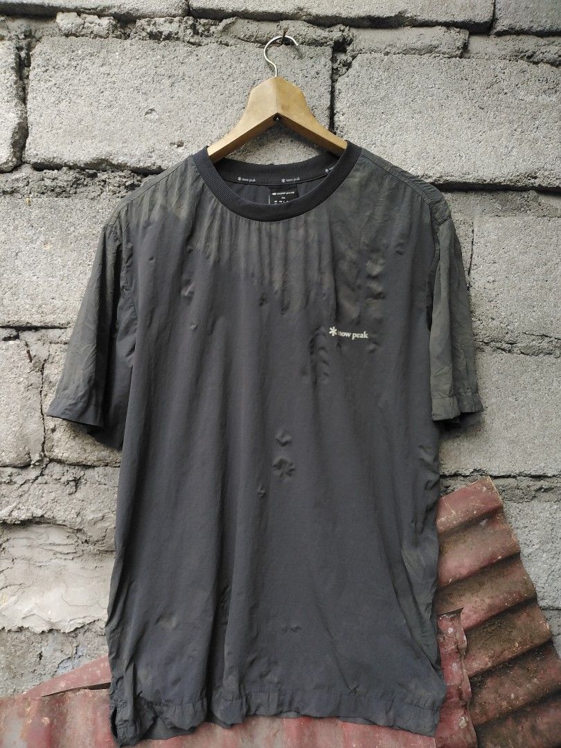 Snow peak (Category: Tshirts & Polo Shirts ) located in General Santos City (Dadiangas). Submitted by evolveorrepeat (Listing ID 1466349378, Image 1). Description: Snowpeak thin-tech short sleeve tshirt Size large on tag Pit to pit 23 L"29 Issue: discolaration Dm to purchase!.