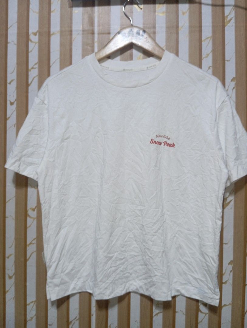 SNOW PEAK (Category: Activewear) located in Monkayo. Submitted by danielcabusora (Listing ID 1466479735, Image 1). Description: SNOW PEAK CROP SHIRT XS ON TAG 21BY23 NO ISSUE.