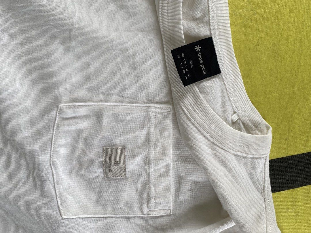 SNOW PEAK POCKET TEE LONGSLEEVE (Category: Activewear) located in Tagbilaran City. Submitted by we_thrift (Listing ID 1466365011, Image 3). Description: XL on tag Width:24 Length:29.