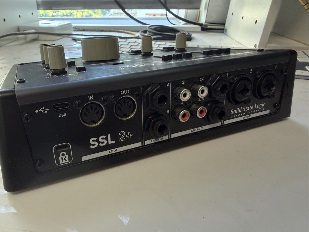 Solid State Logic SSL 2+ Interface （分類：錄音機）位於 Hong Kong。 由 boboooo1234 提交（商品編號 1466438801，圖片 2）。簡介： [99% New 100%Work] Solid State Logic SSL 2+ Interface $1000 有USB線 有盒冇出過街。