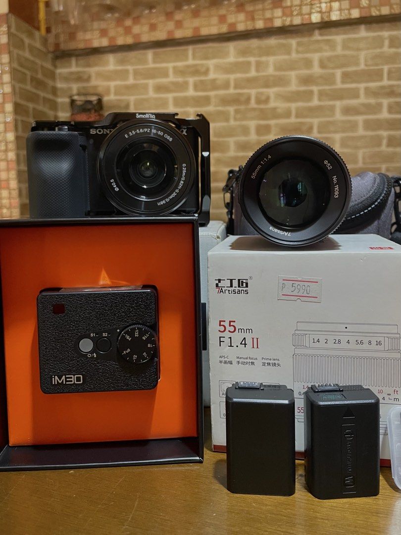 SONY ZV-E10 - COMPLETE VLOGGING SET (Category: Cameras) located in Davao. Submitted by cordeliaamara (Listing ID 1466357511, Image 1). Description: 📸 SONY ZV-E10 bought for ₱42,000 Inclusions: * Sony ZV-E10 Camera Body * Sony 16–50mm Pancake Kit Lens * 7Artisans 55mm F1.4 Lens — ₱5,990 * Godox IM30 Flash — ₱1,800 * SmallRig Camera Cage — ₱2,000 * Ulanzi MT-08 Tripod — ₱599 * 2 Batteries * 32GB SanDisk SD Card * Screen Protector * Camera Bag Cond