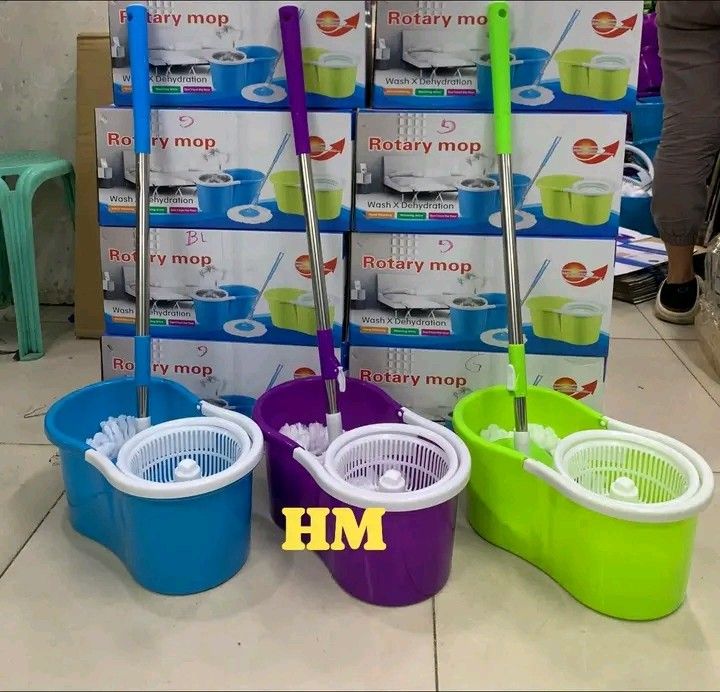 SPINING MOP (Category: Cleaning Tools & Supplies) located in Manila. Submitted by vanstar_c4c231 (Listing ID 1466486908, Image 1). Description: available!!! Spinning mop(plastic) pm me COD via lalamove (may shipping fee).
