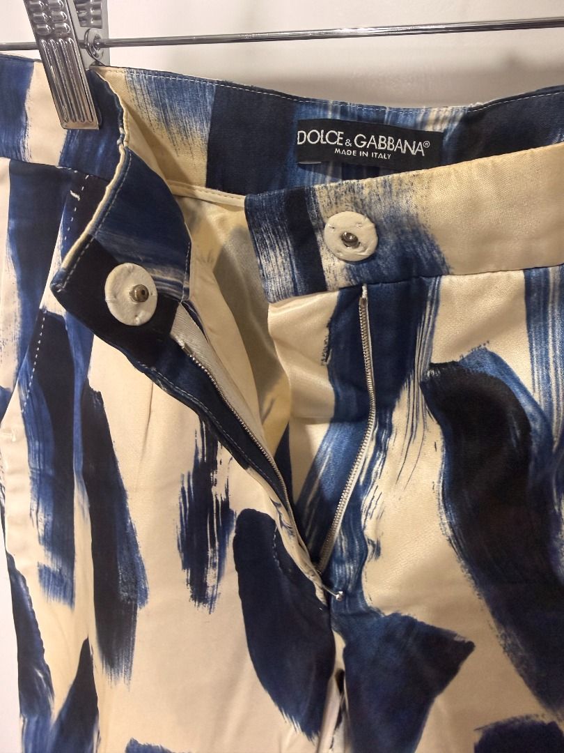 S/S 16 Brush Stroke Pants (Category: Other Bottoms) located in Binan City. Submitted by the.nocturne.ones (Listing ID 1466522868, Image 3). Description: Waist 27 in/68.6 cm Hip 18 in/45.7 cm Inseam / Length 16.75 in/42.5 cm Leg Opening 8 in/20.3 cm Front Rise 13 in/33 cm.