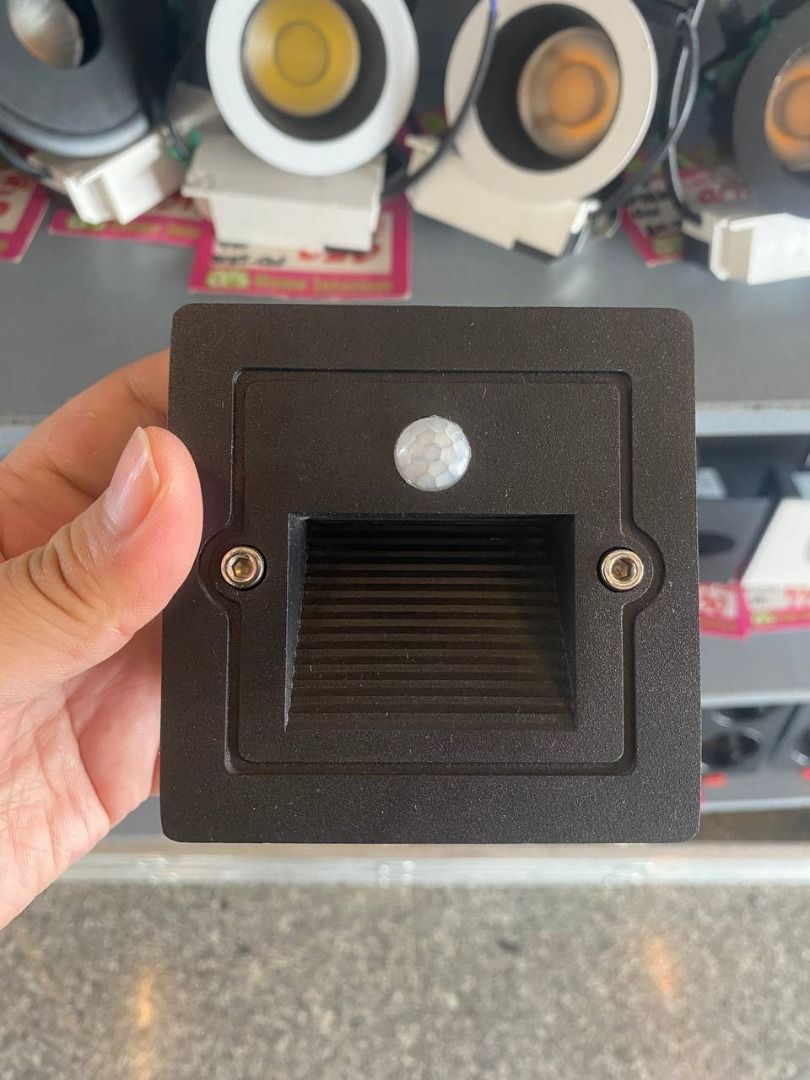 Step Lights Specs : Color Black 220v (Category: Construction Tools & Equipment) located in Manila. Submitted by joeyroque09 (Listing ID 1466394325, Image 2). Description: Step Lights Specs : Color Black 220v.