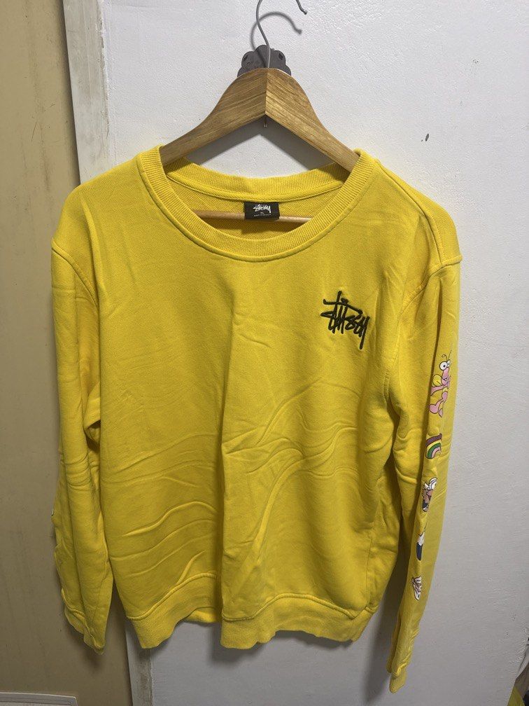 Stüssy x Sesame Street (Category: Luxury Apparel) located in Santa Ana. Submitted by deyaaaan88 (Listing ID 1466497163, Image 1). Description: Dimes 20x26.