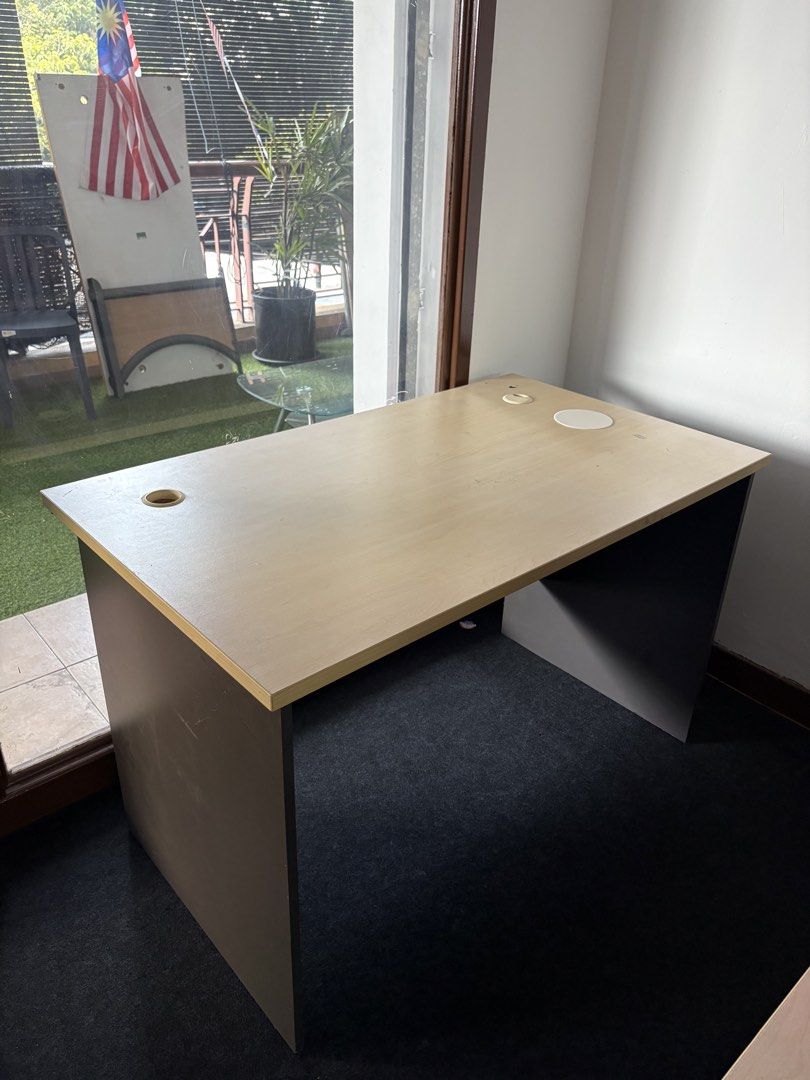 Study table/Work table (Category: Tables & Sets) located in Kuala Lumpur. Submitted by buywithidazly (Listing ID 1466352585, Image 1). Description: selfpickup in ampang refer picture for measurement .