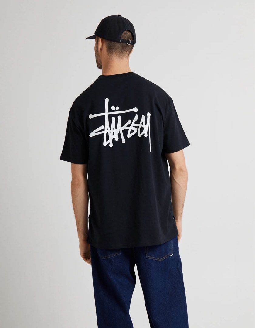 Stussy Basic Tee Black (Category: Tshirts & Polo Shirts ) located in Cebu City. Submitted by jlturno1999 (Listing ID 1466485776, Image 1). Description: Stussy Basic Tee Black Good condition 23x28 dimensions 9/10 color rate Legit/authentic Issue sign of usage oil stain see last pic Need wash.