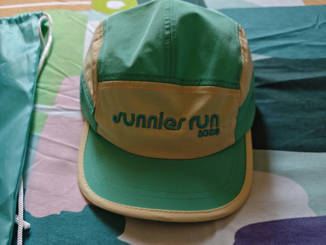 Sunnies Run 2026 Cap Set (Category: Sunglasses & Eyewear) located in Manila. Submitted by peppasellstings (Listing ID 1466425580, Image 1). Description: *REPRICED* Can give the whole set for 600 nalang!! - Cap is unused, sunnies still with tags! Cap - 350 Sunnies - 200 Bag - 150 .