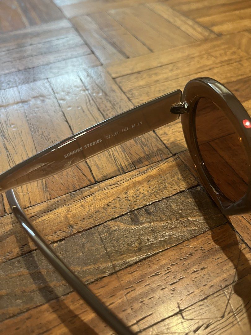 Sunnies Studios Sunglasses (Category: Sunglasses & Eyewear) located in Makati City. Submitted by yoursecondbest (Listing ID 1466355959, Image 2). Description: .
