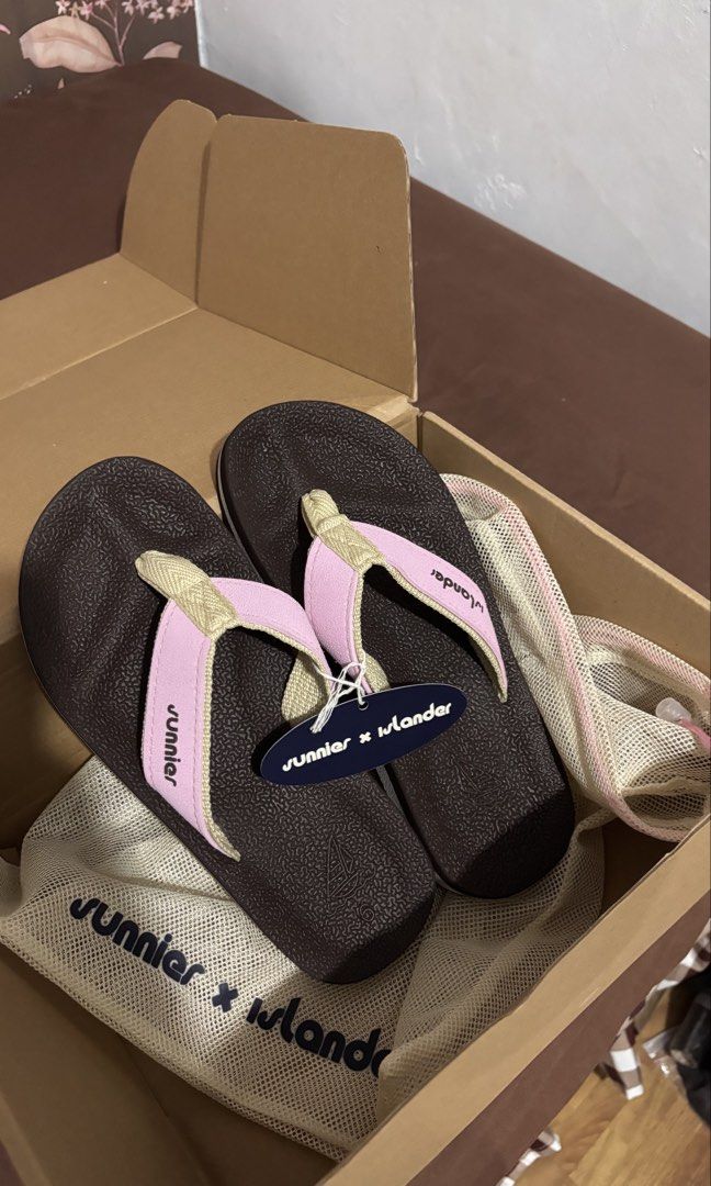 sunnies studios x islander in kubo (Category: Slippers and slides) located in General Trias. Submitted by declutteringwithasha (Listing ID 1466190929, Image 1). Description: bought on tiktok for 995 (unfortunately, not on sale :() size 6 rfs: double order.