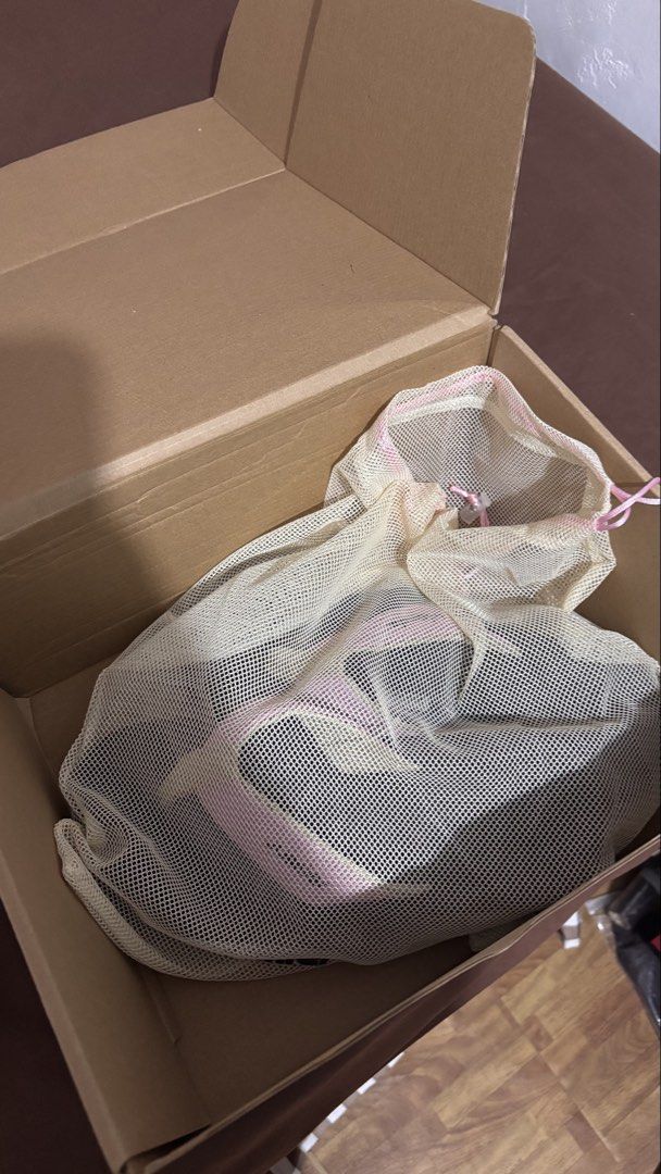 sunnies studios x islander in kubo (Category: Slippers and slides) located in General Trias. Submitted by declutteringwithasha (Listing ID 1466190929, Image 2). Description: bought on tiktok for 995 (unfortunately, not on sale :() size 6 rfs: double order.