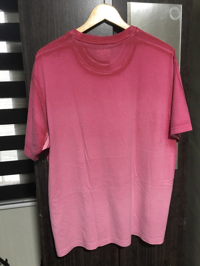 Supreme Gradient Top in Pink Shirt (Category: Tshirts & Polo Shirts ) located in Bulacan. Submitted by dailybumps (Listing ID 1466354773, Image 2). Description: 23x29 Authentic No issue SRP at ₱20k - Elevate your wardrobe with this Supreme Gradient Pink luxury streetwear piece. - The bold gradient pink finish creates a premium and distinctive look. - Designed for those who appreciate statement fashion with an urban edge. - Its relaxed silhouette 